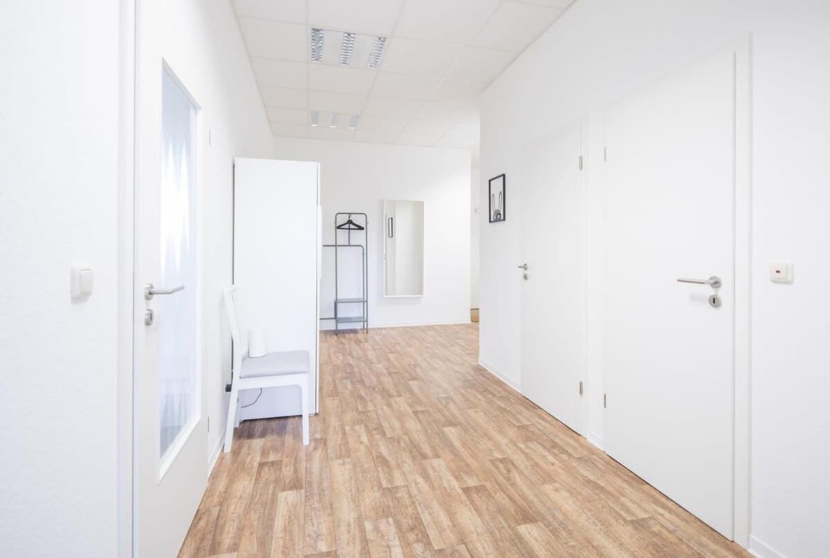 Spacious 2 Bedroom Apartment Хамбург Екстериор снимка